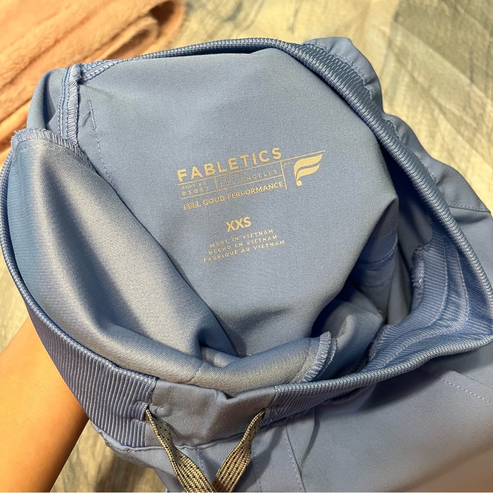 Fabletics Ceil Blue Scrub Set - image 5